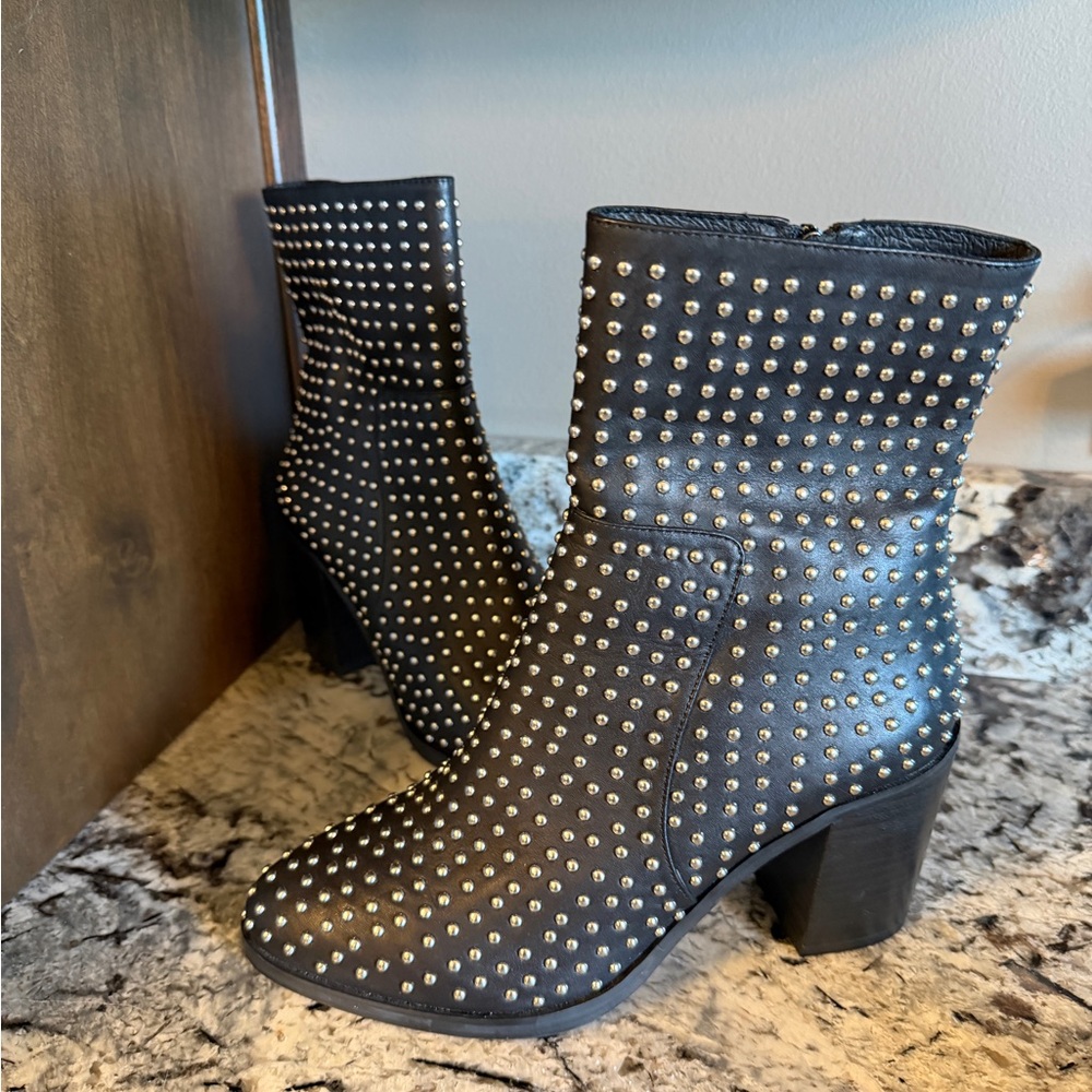 Steve Madden Studded Black Ankle Boots